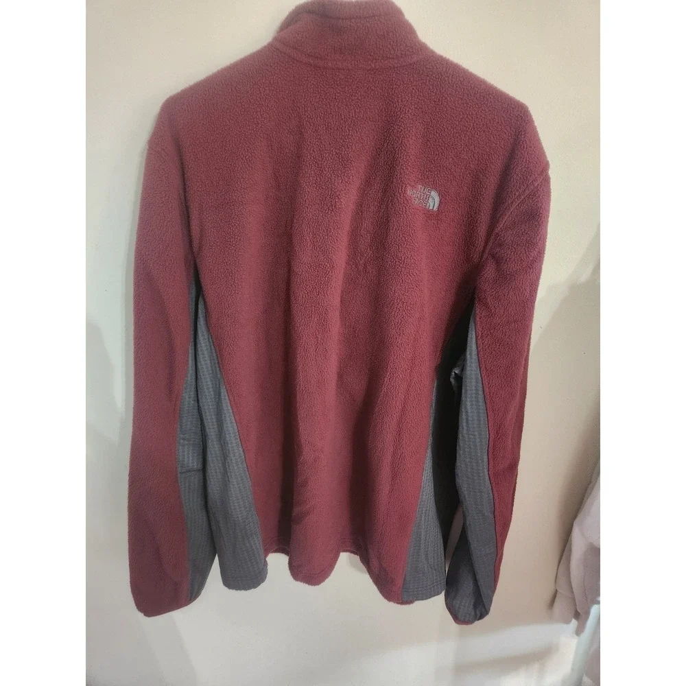 The North Face Quarter Zip Fleece Pullover XL Burgundy Zippered Chest Pocket